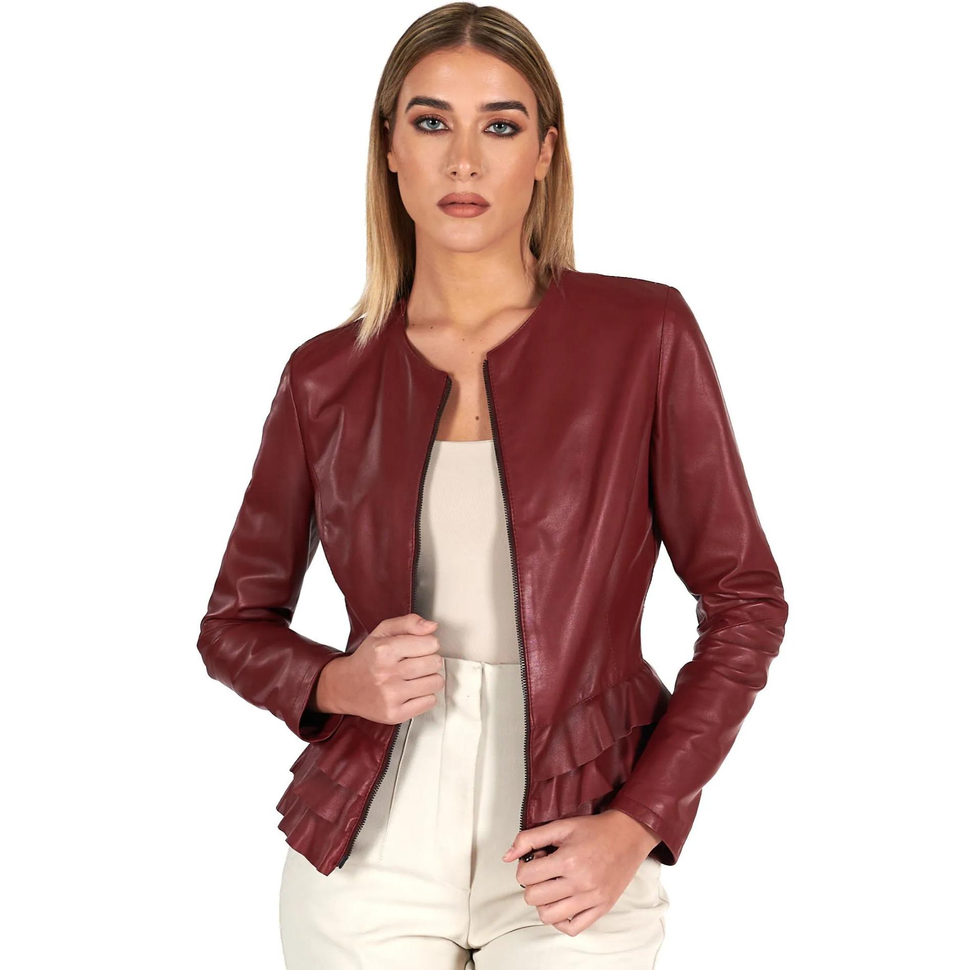 Giacca in pelle bordeaux con balze nappa effetto liscio