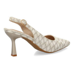 Zapato destalonado tacón fino elegante texturizado