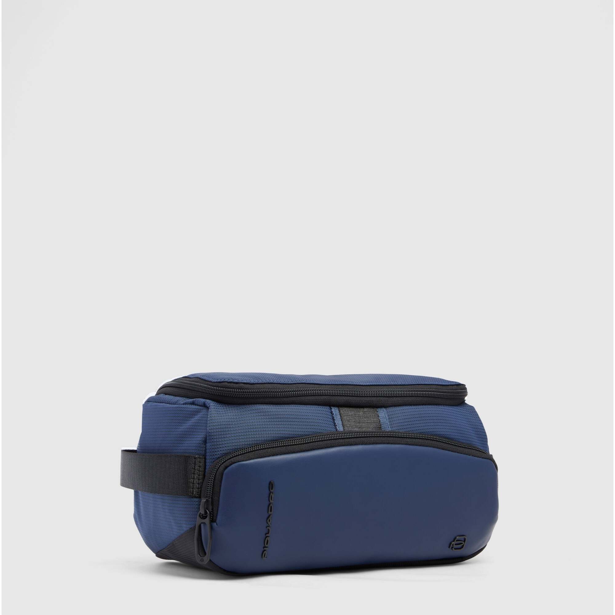 Piquadro Beauty case in materiale bio-based