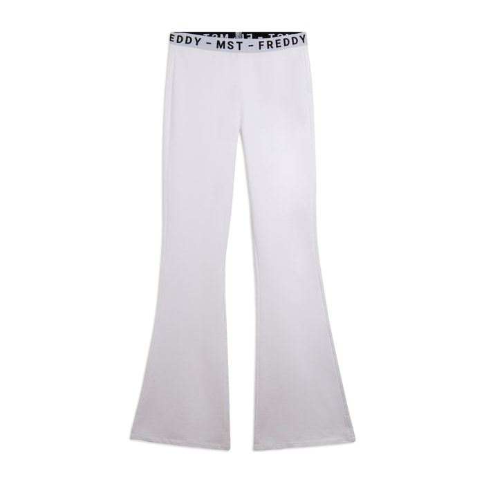 Pantaloni sportivi aderenti con fondo super flare