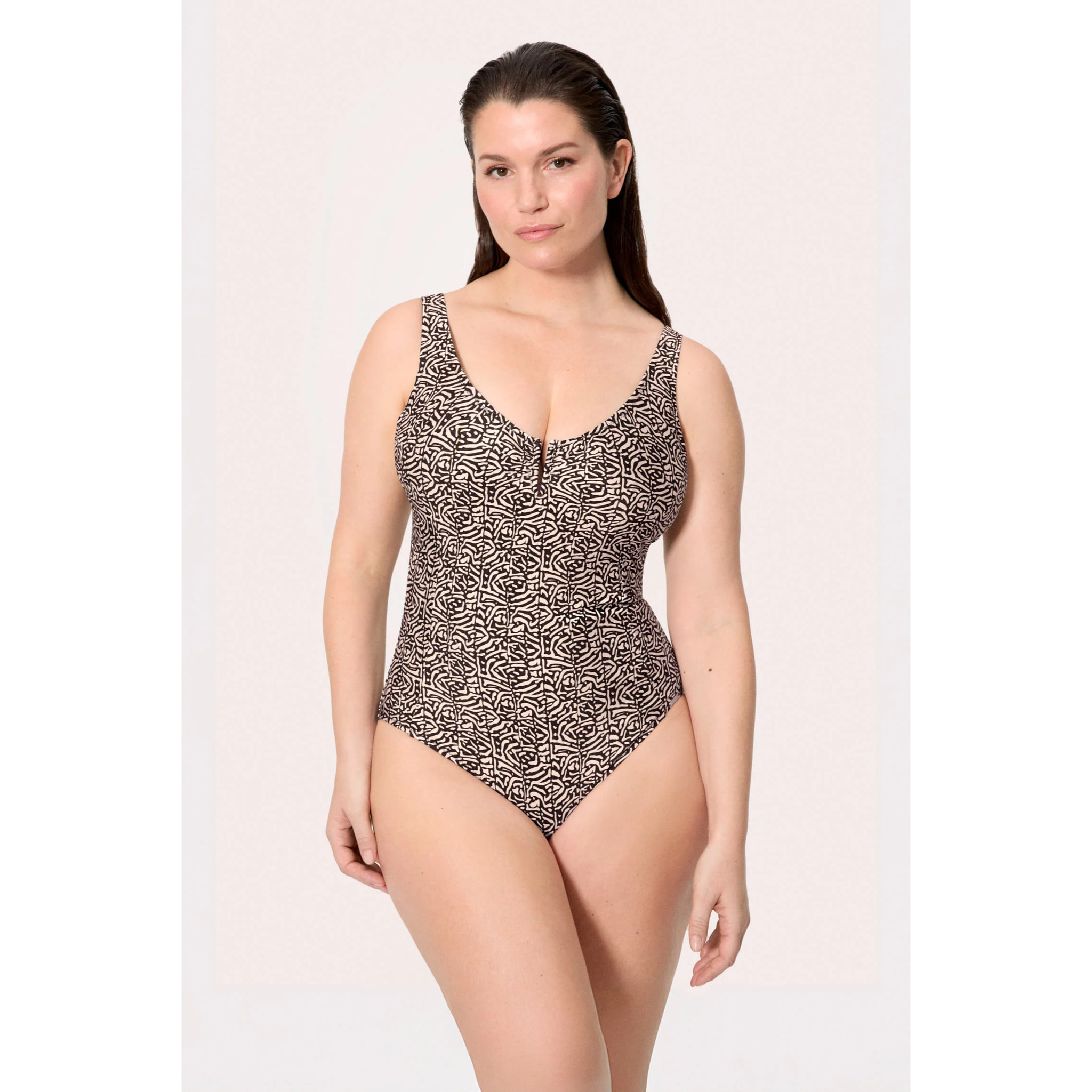 Costume da donna modellante