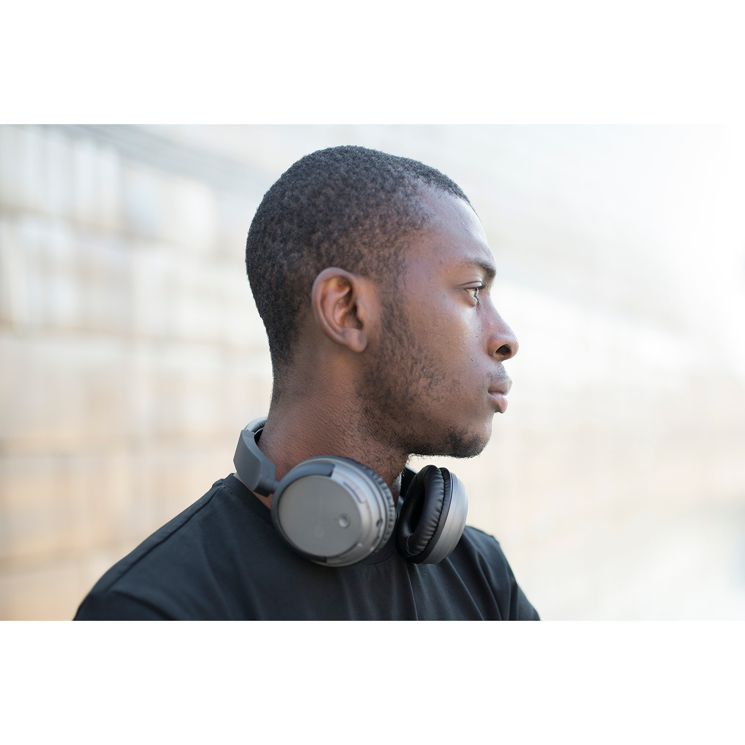 MAGNUSSEN H3 HEADPHONES en color Gris