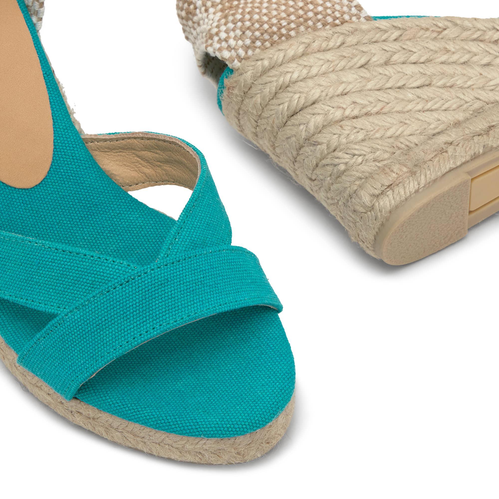 Sandalia de cuña Bailey en algodón orgánico lavado y cierre de cintas