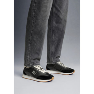 Zapatillas Deportivas Unisex Estilo Retro Vantage en Negro
