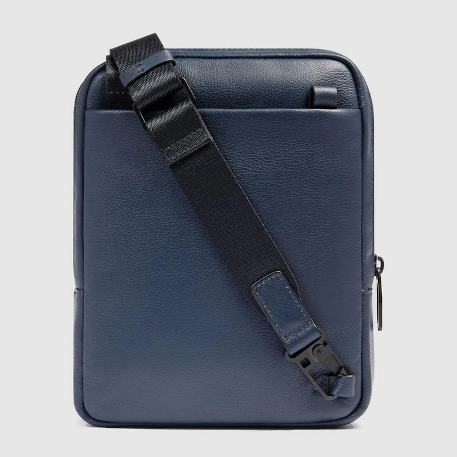 Piquadro Borsello piccolo in pelle porta iPad®mini, schermato con protezione RFID