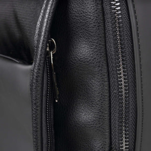 Mochila Negra de Gran Capacidad con Compartimento para Botella JUNGLE BACKPACK SQUARE