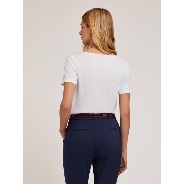 Motivi - T-shirt con scollatura ricamata - Bianco