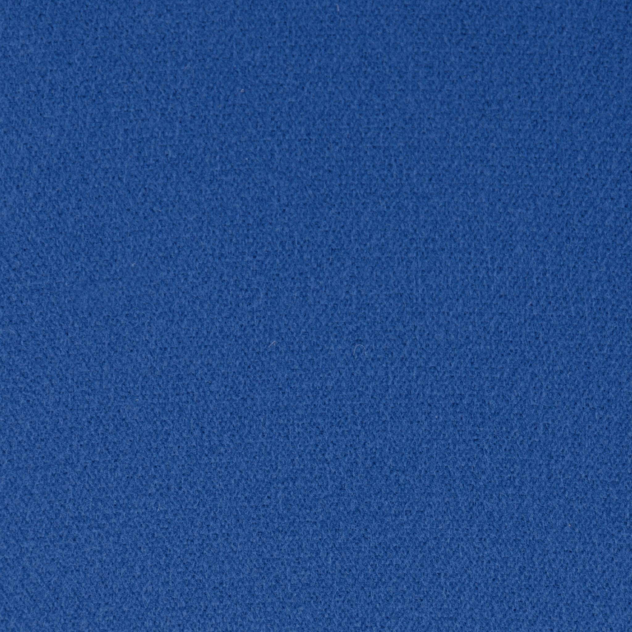 Fauteuil tripode en tissu bleu type feutrine