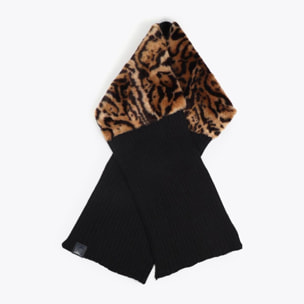 Sciarpa combinata in maglia e pelliccia sintetica