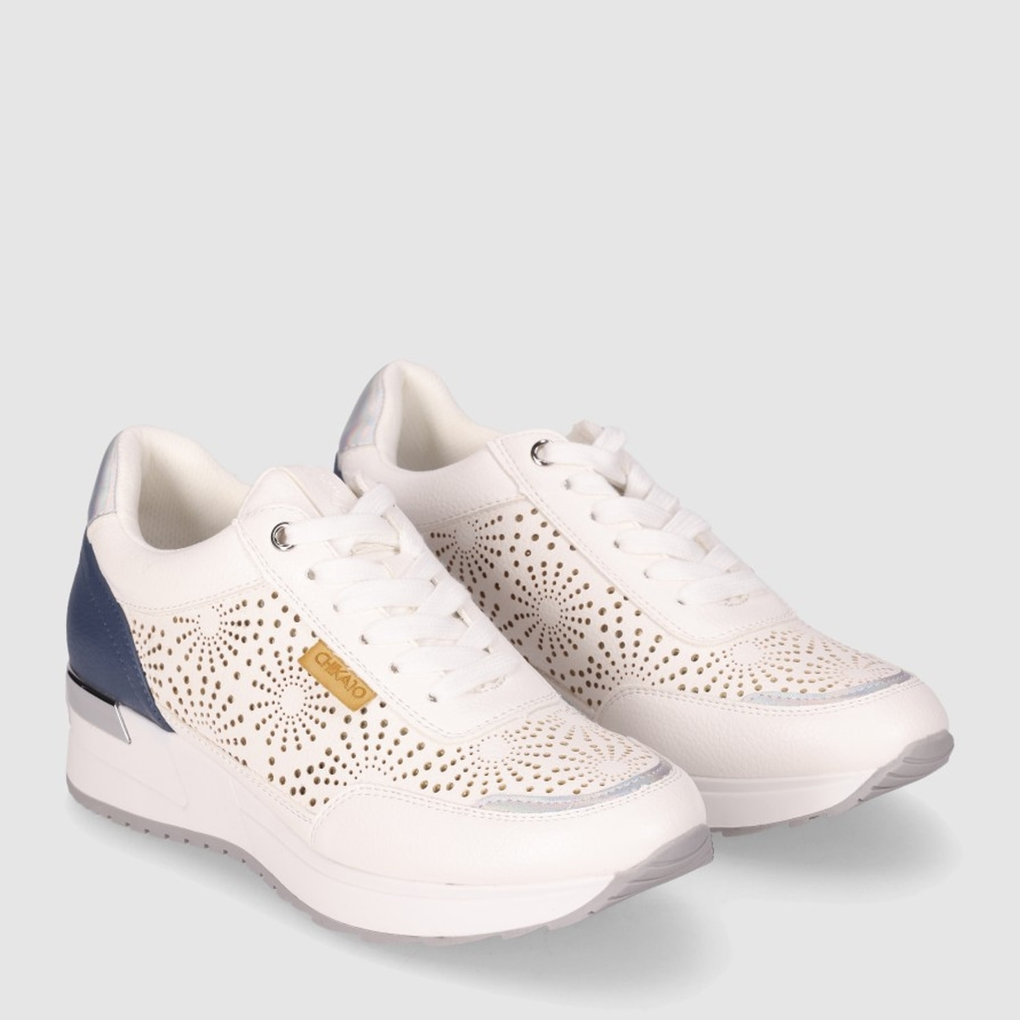 Deportivos - Jeans - Tacón: Bajo