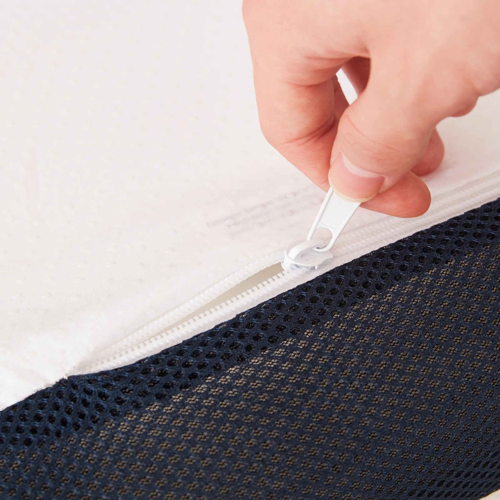 Ensemble literie orthopédique électrique à lattes & matelas mémoire de forme 17cm | Sommier lattes réglables | Moteur et Télécommande inclus