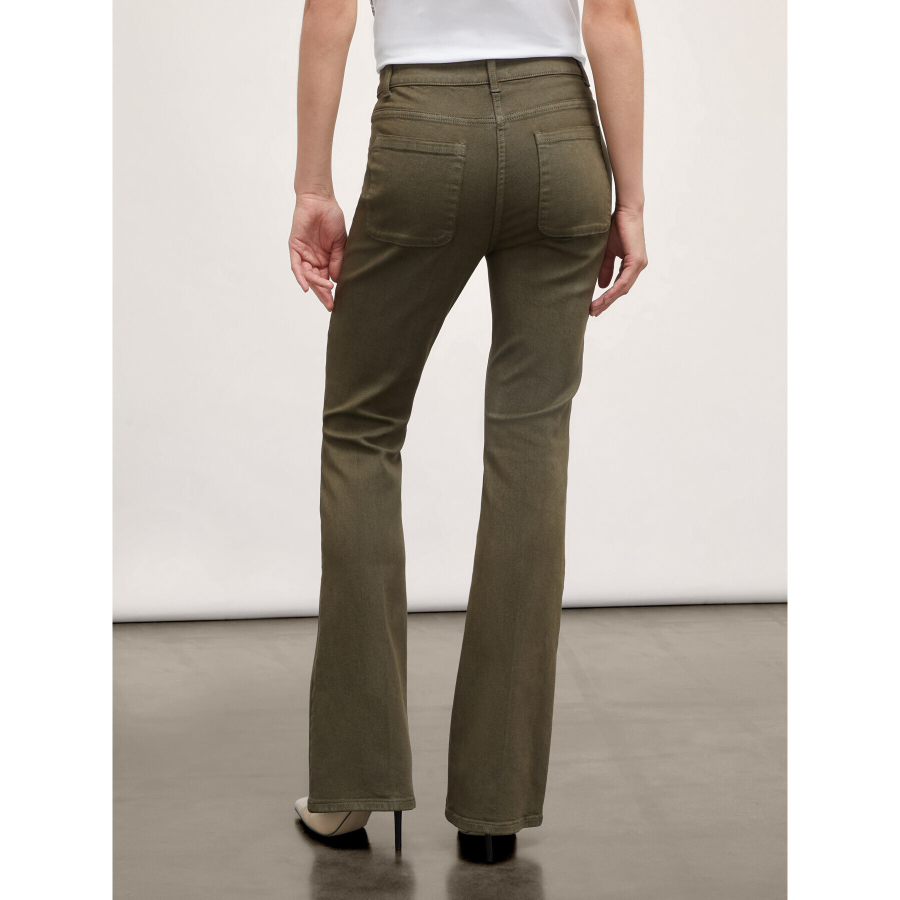 Motivi - Pantaloni flare con tasche - Verde militare