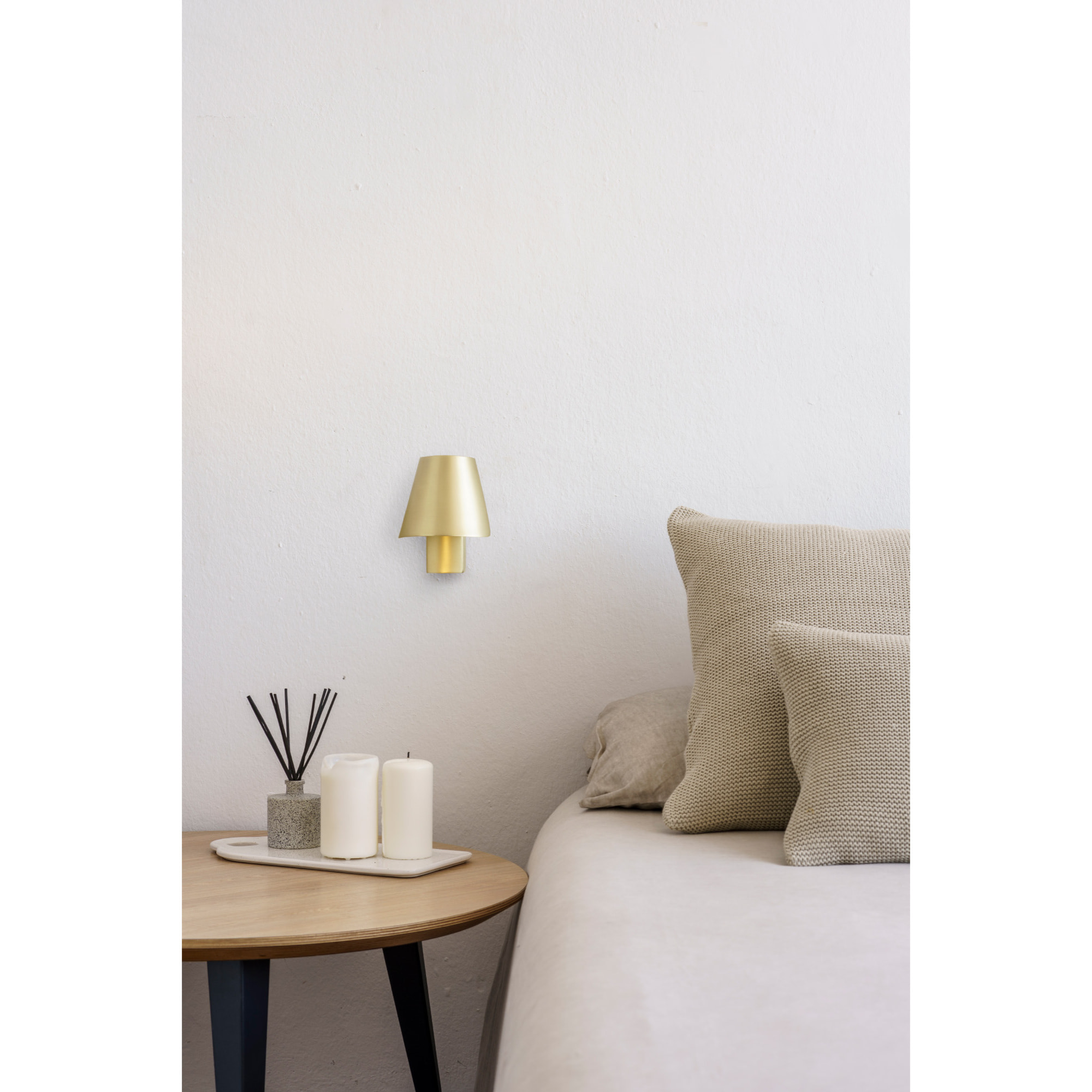 LE PETIT Aplique oro satinado