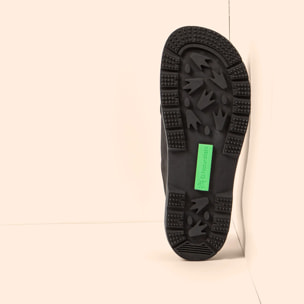 Zapatos N5265 PLEASANT BLACK / NOMADA color Black