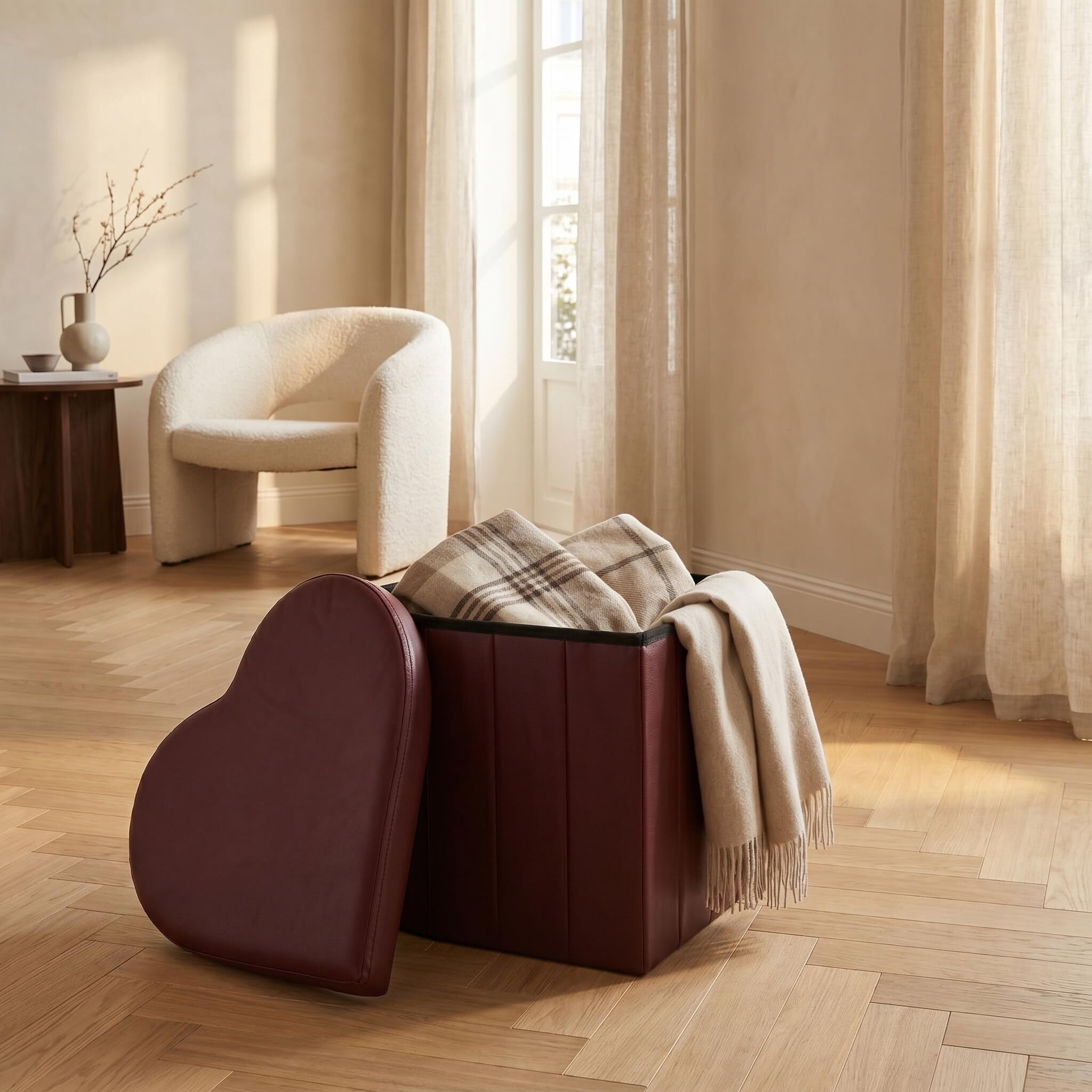 Pouf a forma di cuore in ecopelle