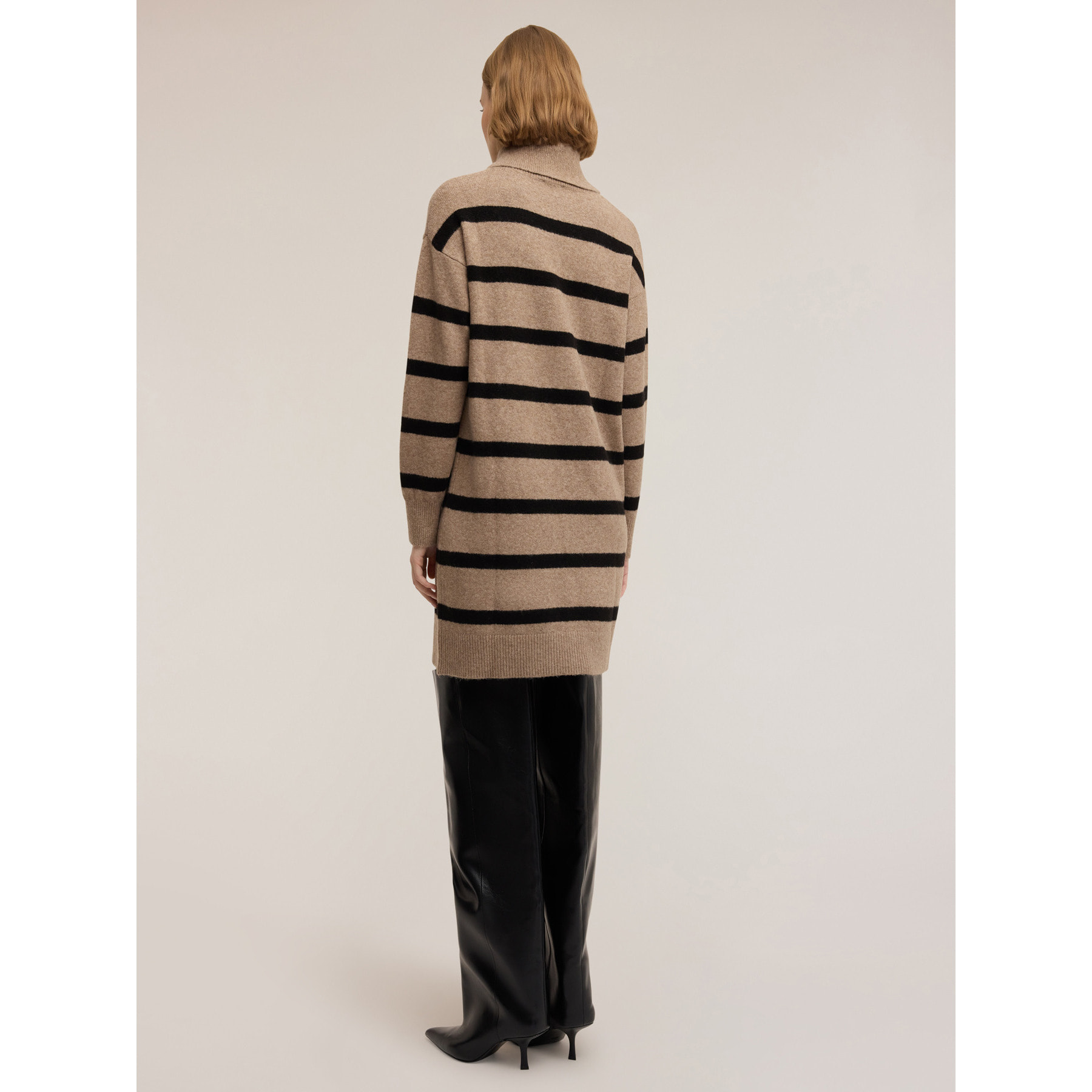 Motivi - Vestito in maglia a righe - Beige