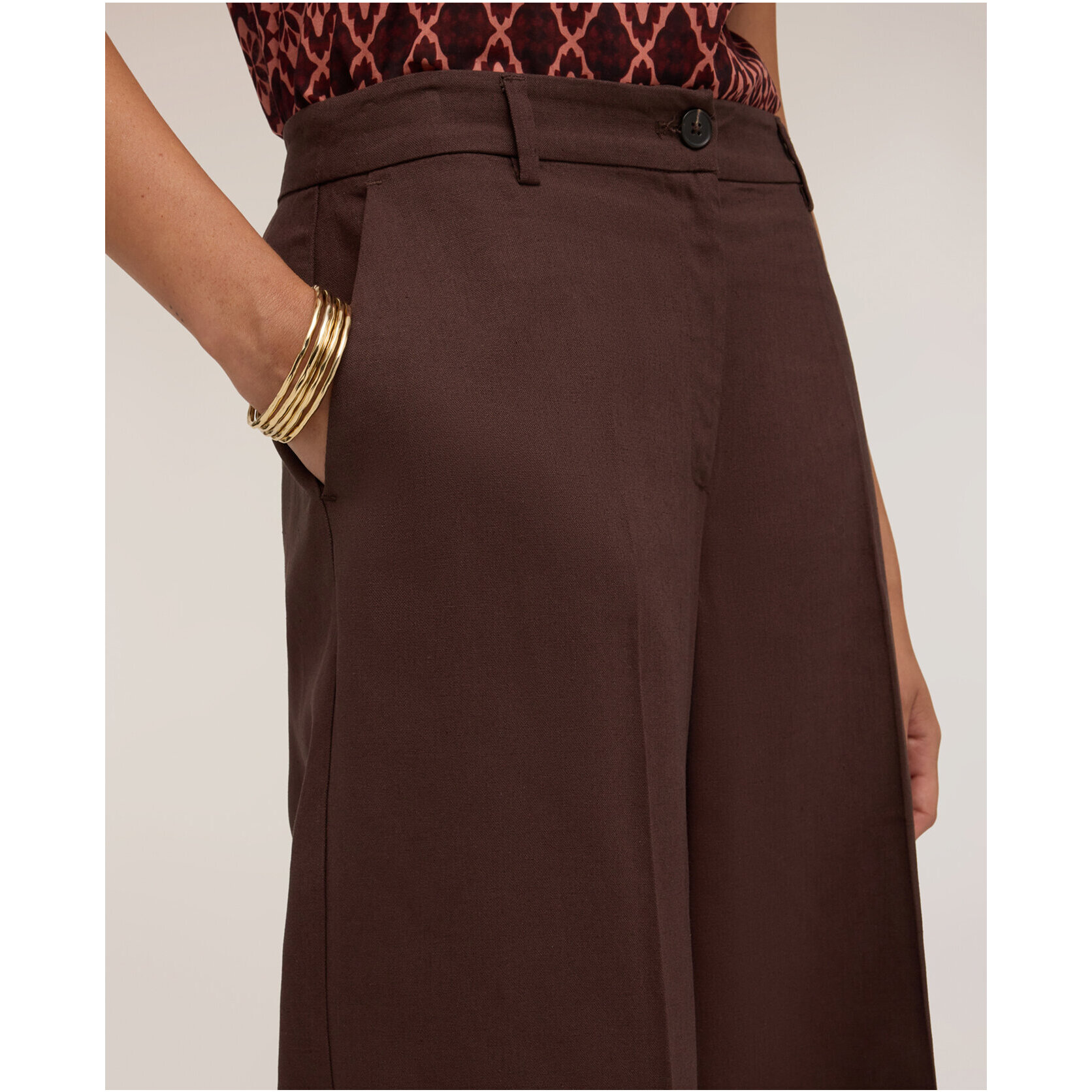 Motivi - Pantaloni palazzo in popeline con pinces - Marrone