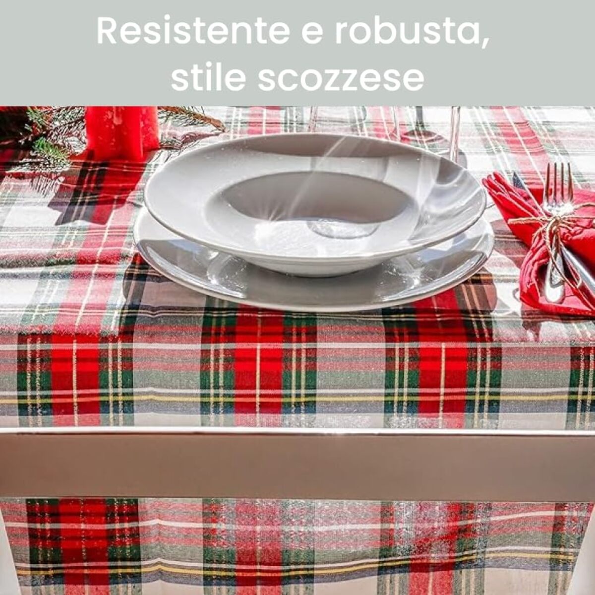 Runner natalizio rettangolare in cotone tartan con lurex, elegante decorazione per tavola delle feste, design scozzese raffinato e luminoso, resistente e pratico, facile da lavare, ideale per pranzi e cene natalizie, Made in Italy