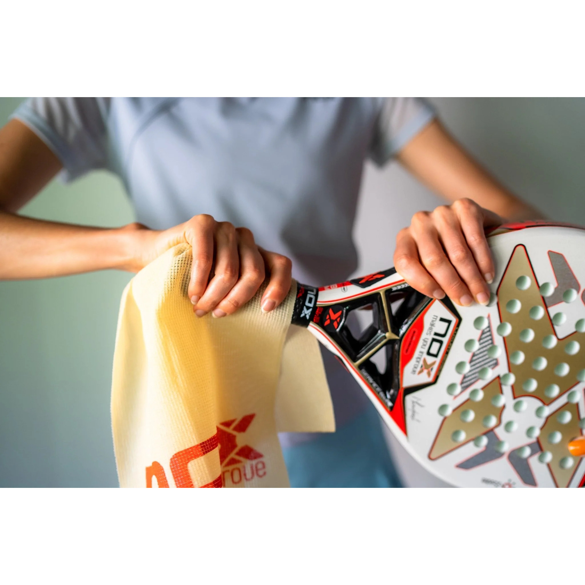 Toallita potenciadora de agarre para pádel Nox by Gorilla