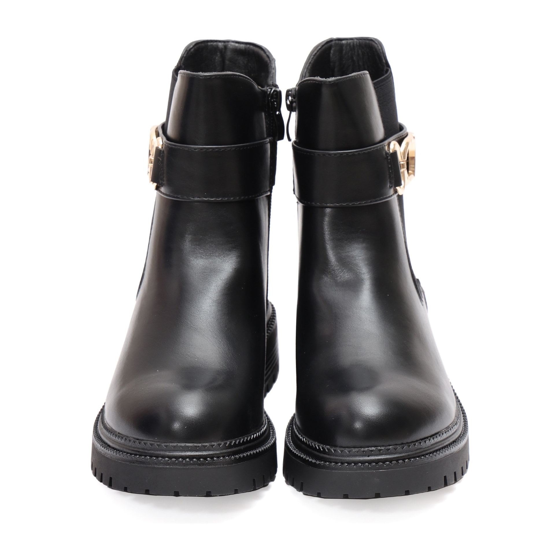 Stivaletto in simil pelle con elastico e fibbia dorata