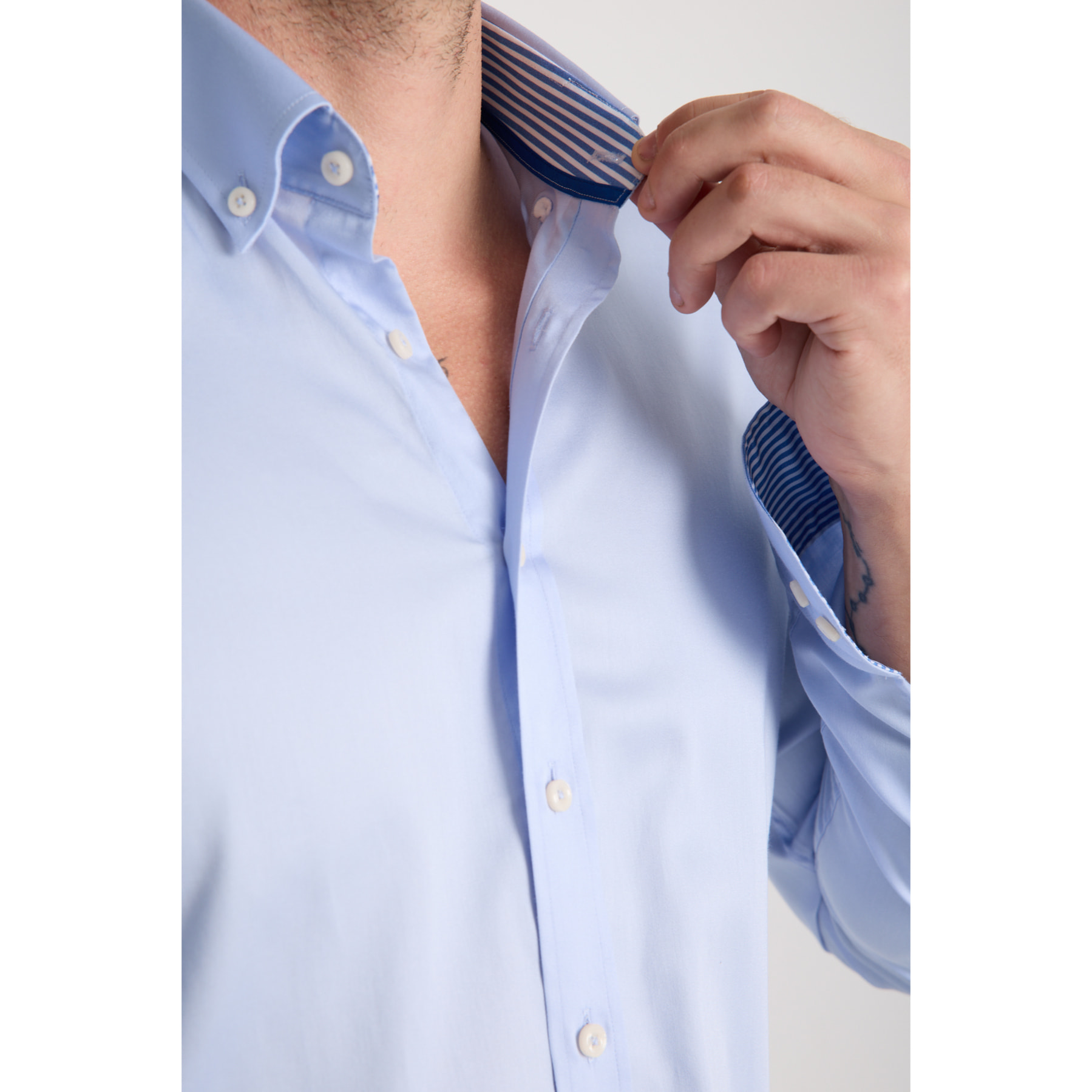 camicia uomo 1 bottone button down slim Satin Unito Celeste