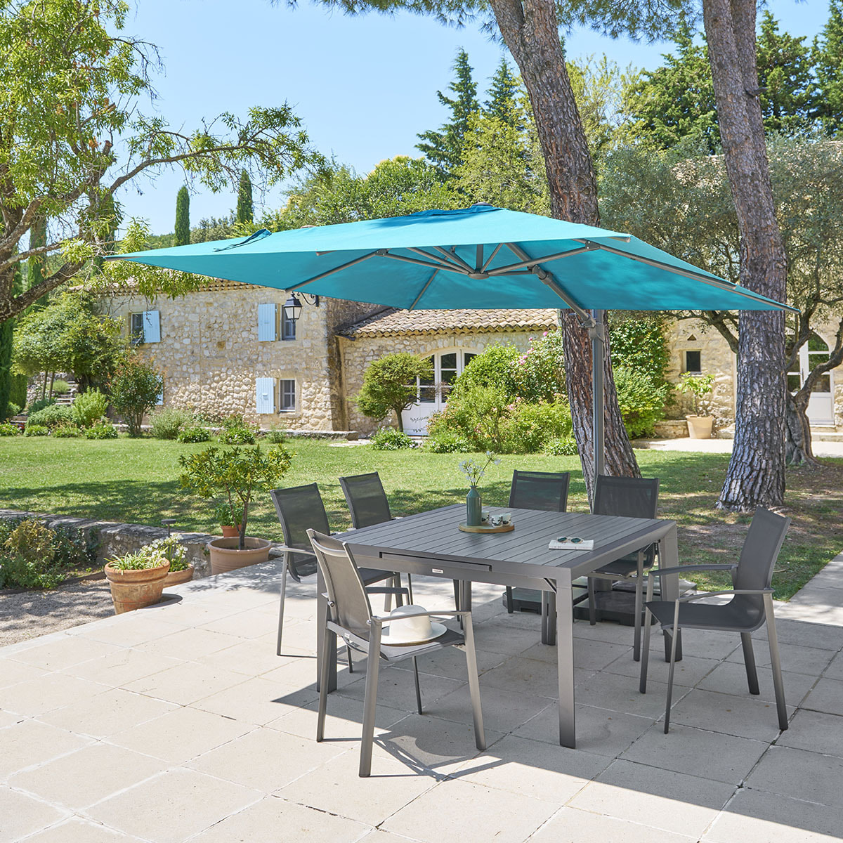 Parasol déporté "Melhia" bleu canard 3x3m