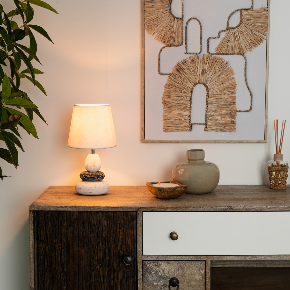 Lampe "Clary" céramique blanc ivoire H33cm