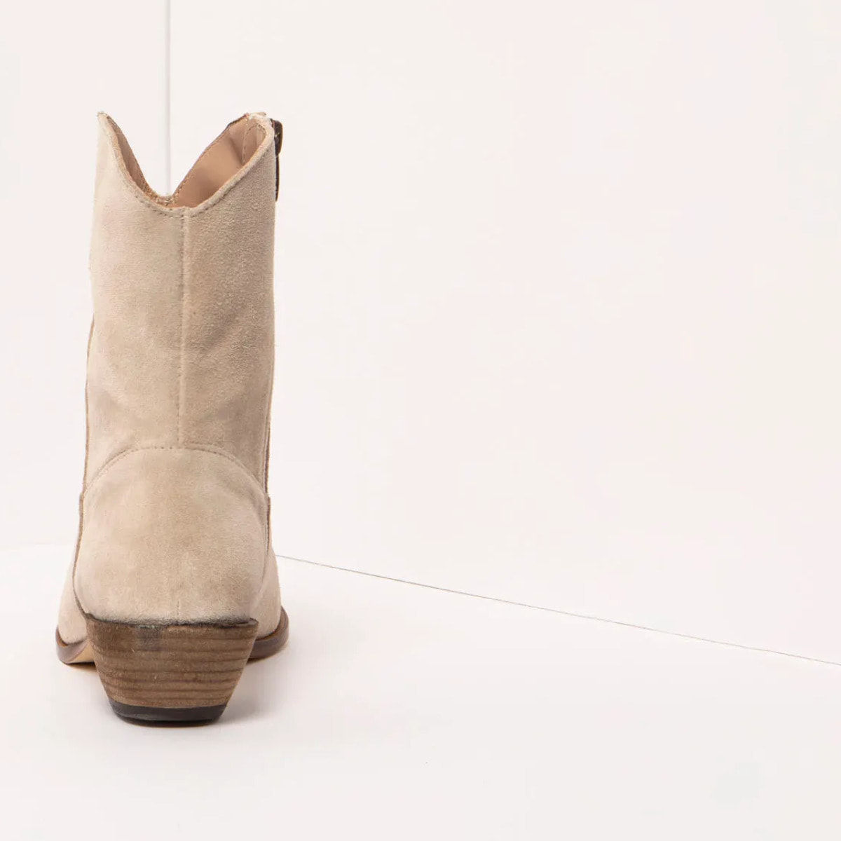 Botines con tacón S3354 SILK SUEDE CREAM/ RUCHE color Cream