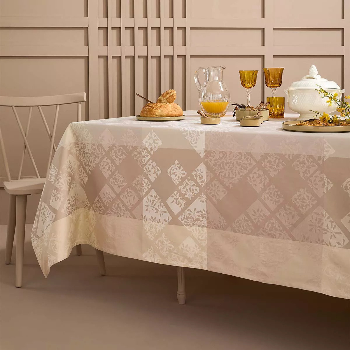 Nappe pur coton enduit motif jacquard beige Mille pistils naturel