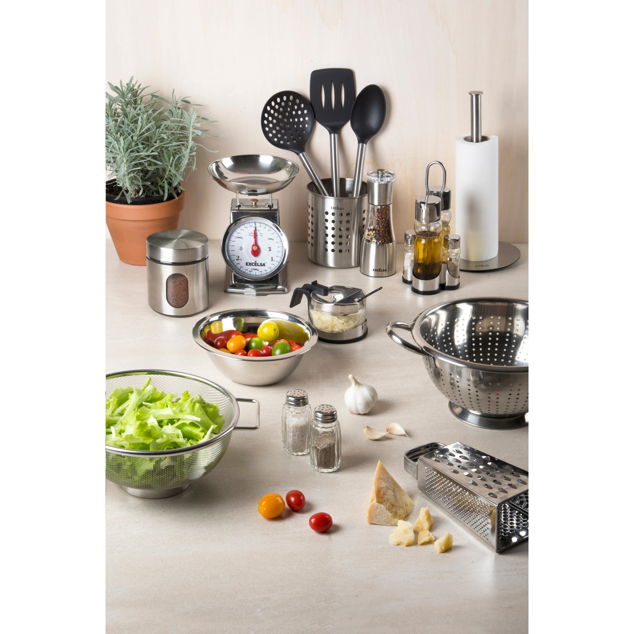 Set 5 Ustensiles de Cuisine Excelsa – Classic, Acier et Nylon Noir