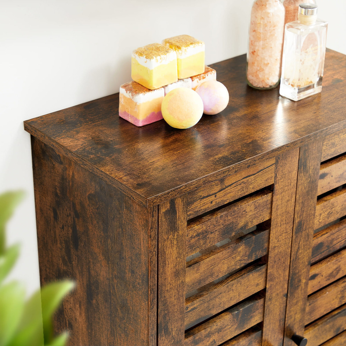 Mobiletto da bagno vintage Oskar in legno marrone rustico