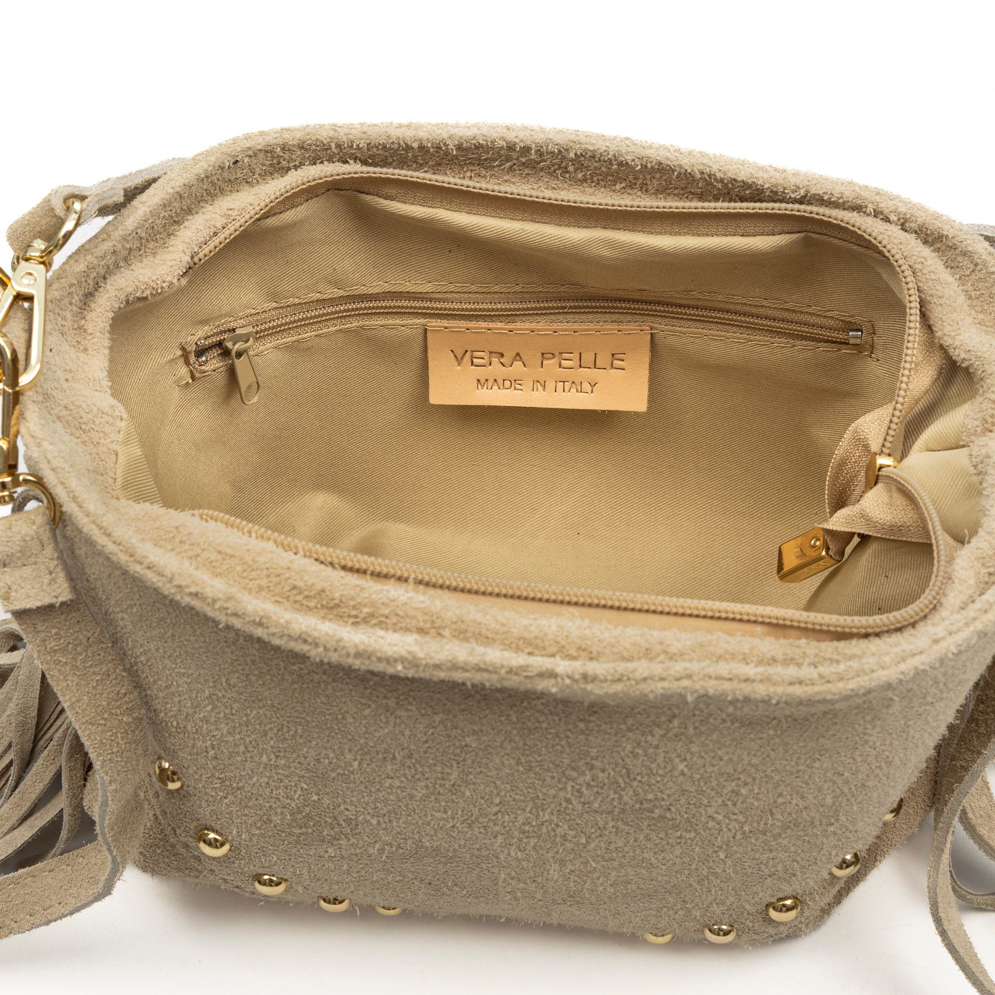 Bellegra Bolso de hombro Mujer. Piel auténtica Gamuza con detalles metálicos.