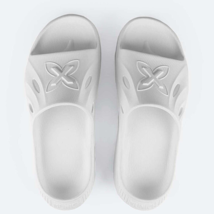 MUNICH MINI SAURA 03