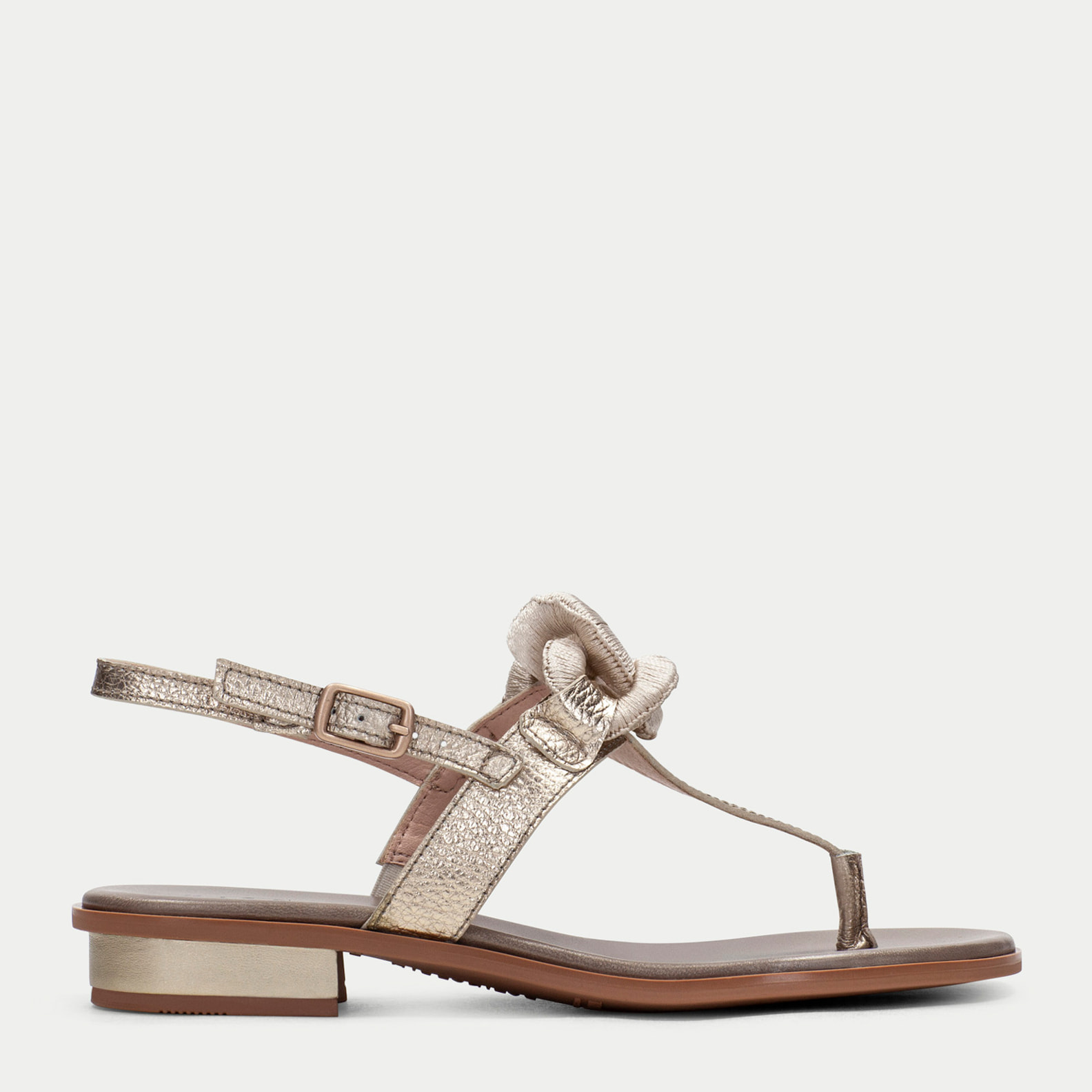 Sandalia Plana Ibiza Oro 2 cm