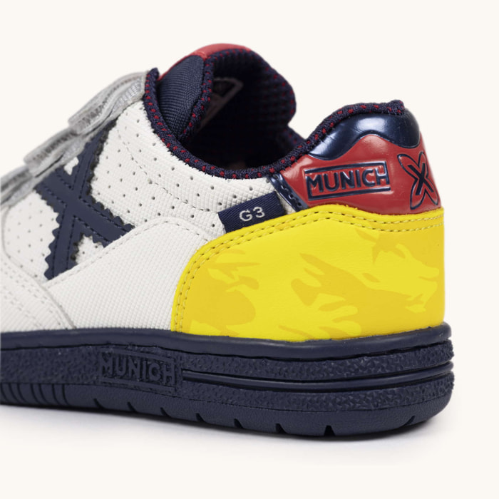 Zapatillas de Fútbol Sala Infantiles con Velcro Blancas y Amarillas MUNICH G-3 KID VCO 451