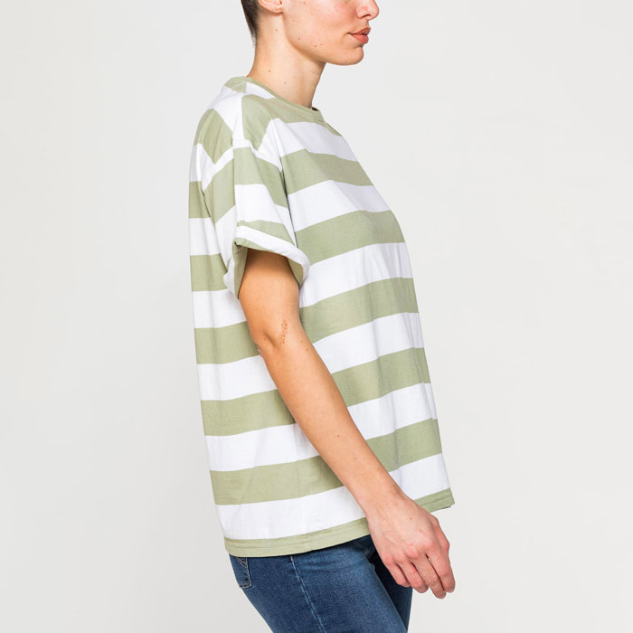 T-SHIRT OVERSIZE MODELLO BOYFRIEND A RIGHE