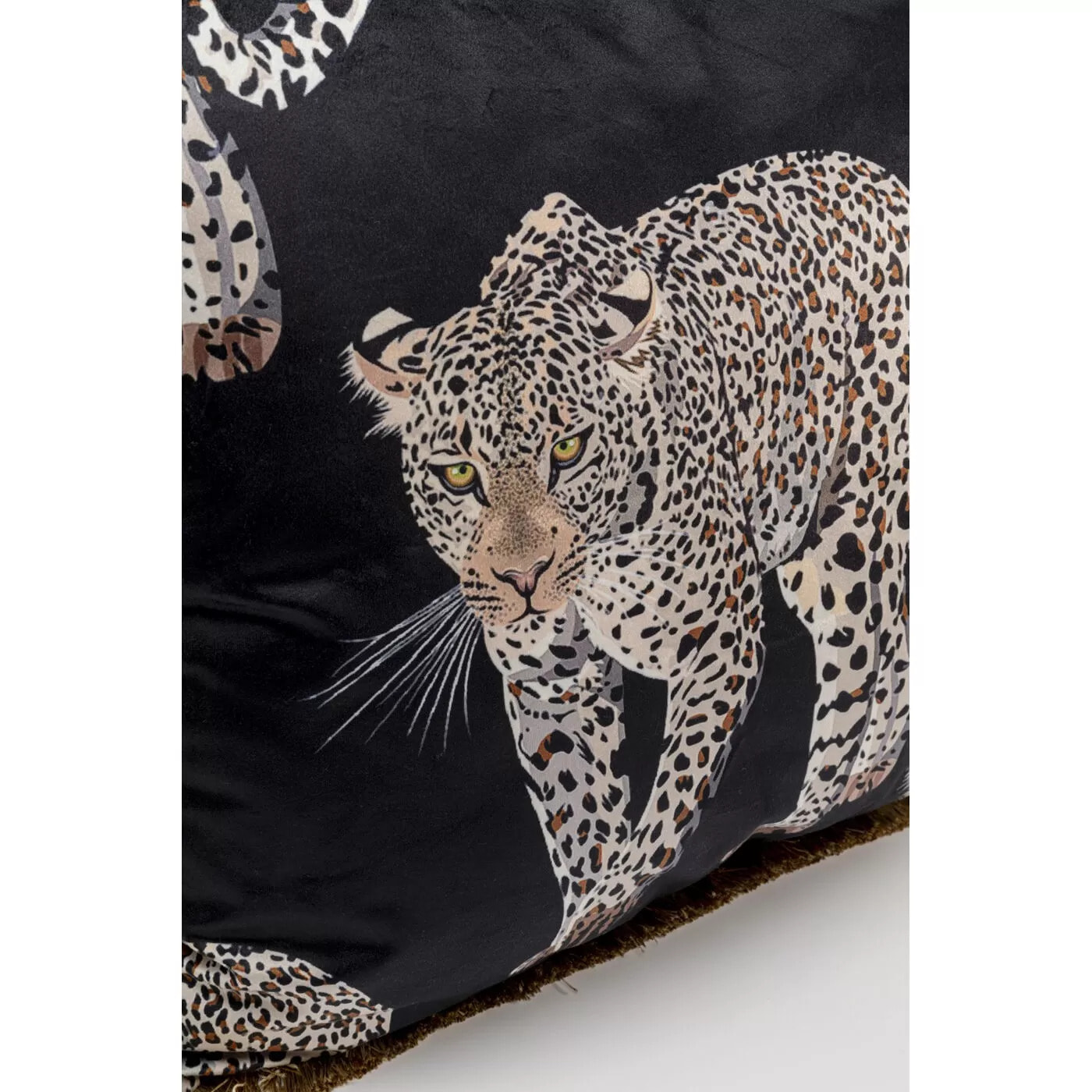 Coussin à franges noir léopard Kare Design