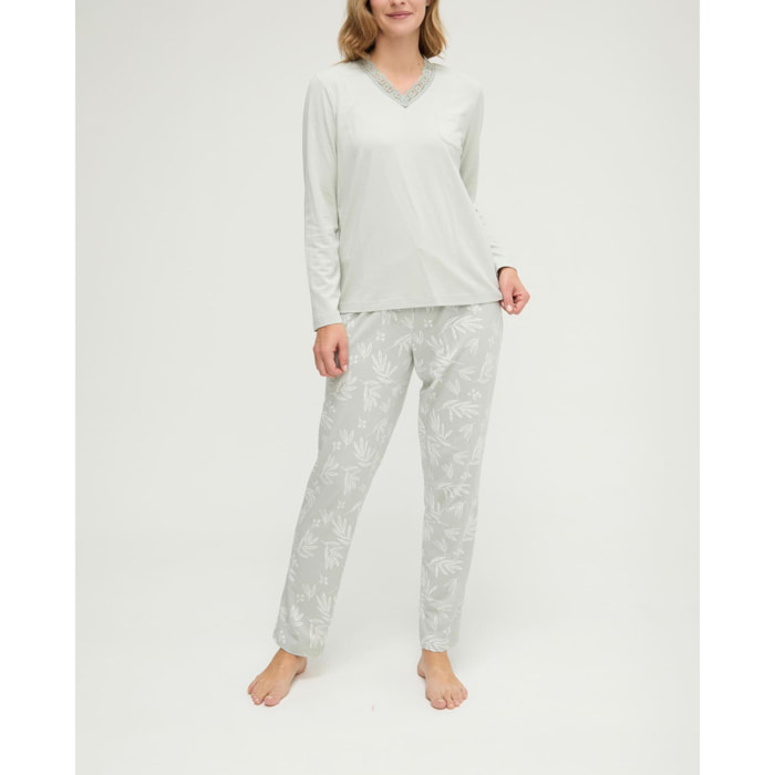 Pijama mujer con hojas de pico con puntilla