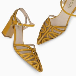 SANDALIAS AMARILLAS GIVI
