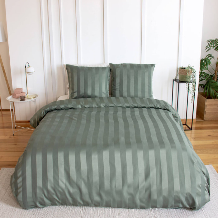 Parure de lit polyester effet satin fines rayures 2 places vert 240x220cm - Andréa