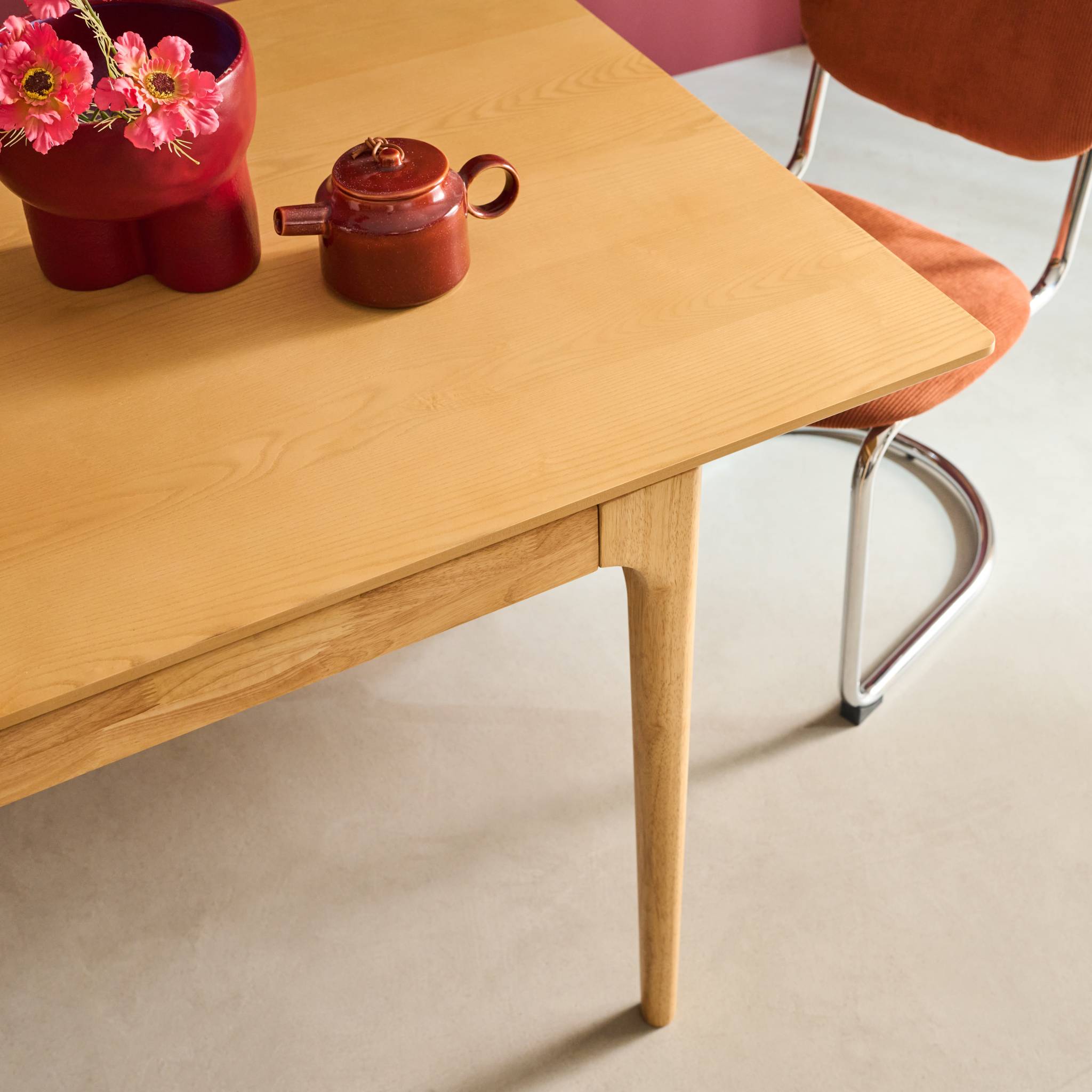 Table à manger rectangulaire extensible bois d'hévéa et placage frêne 6-8 places ELENA
