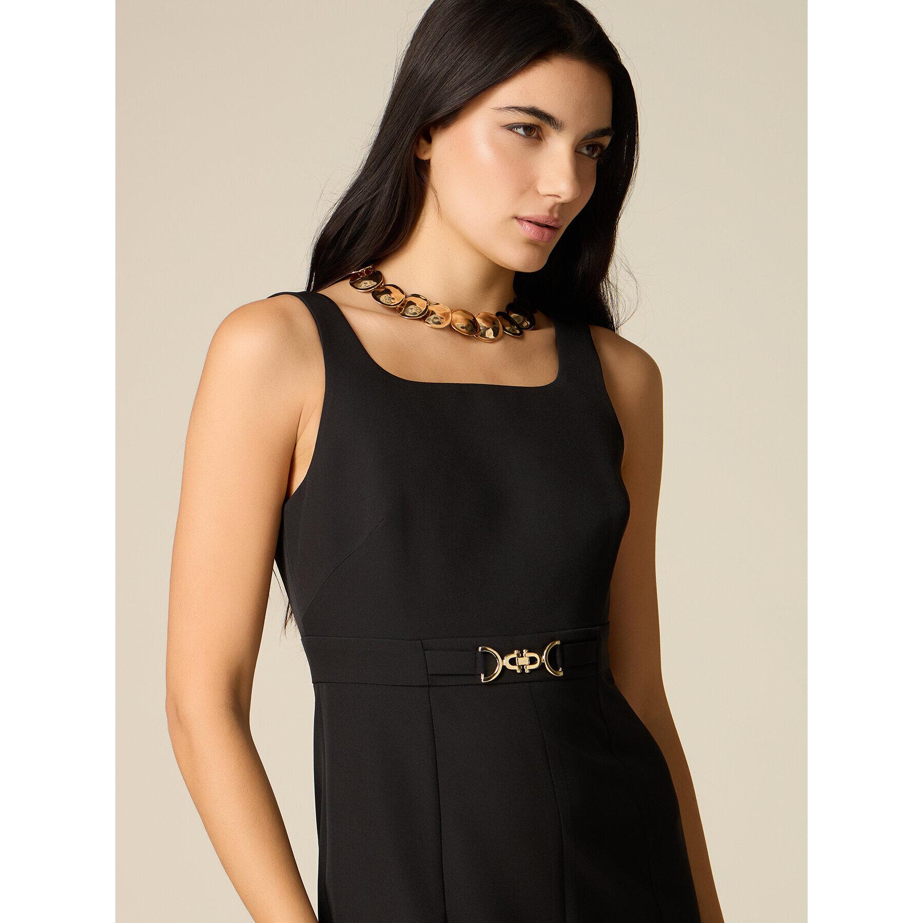 Oltre - Vestido tubo con hebilla metálica - Negro