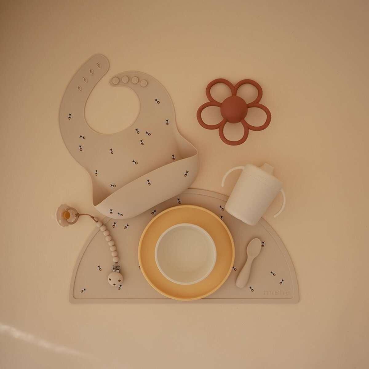 Mushie Mantel Silicona Print