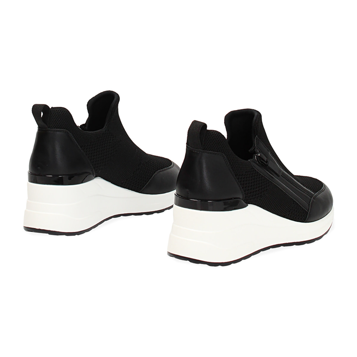 Slip on donna nera in tessuto