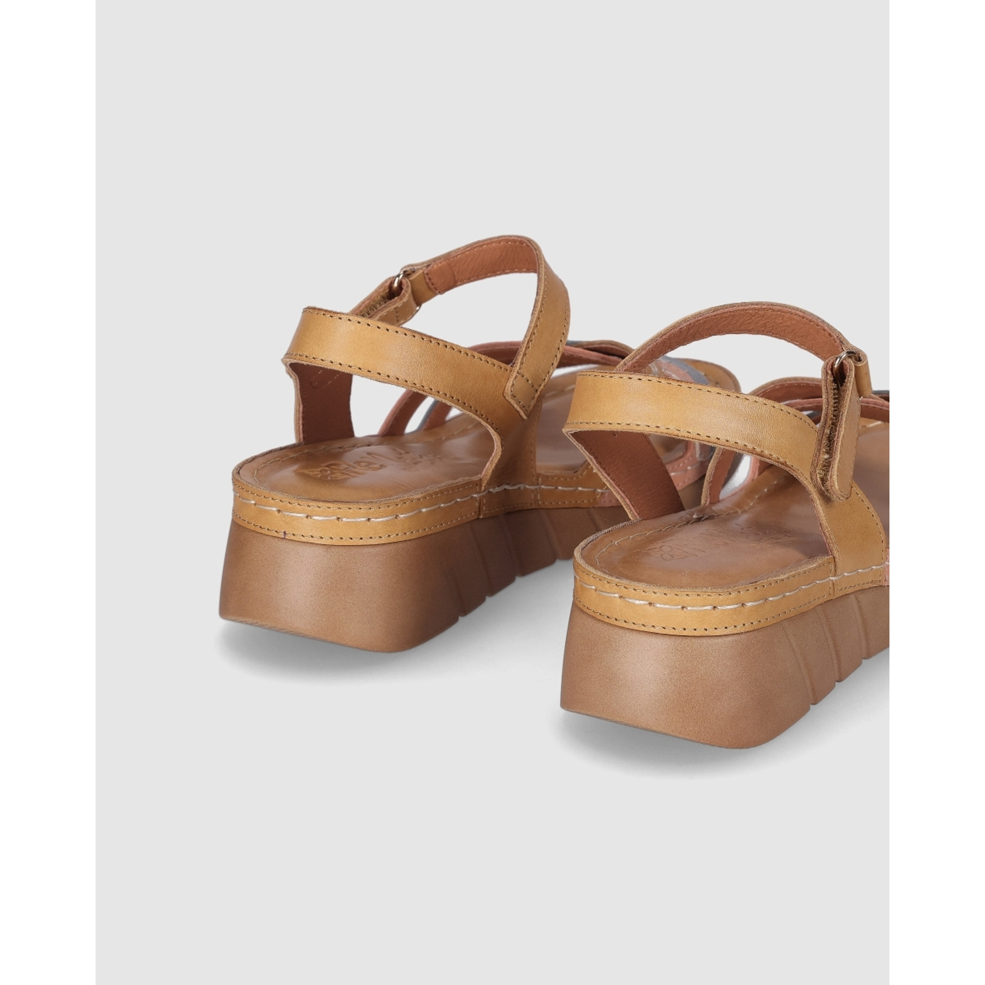 Sandalias de Piel - Cuero - Tacón: 3 cm