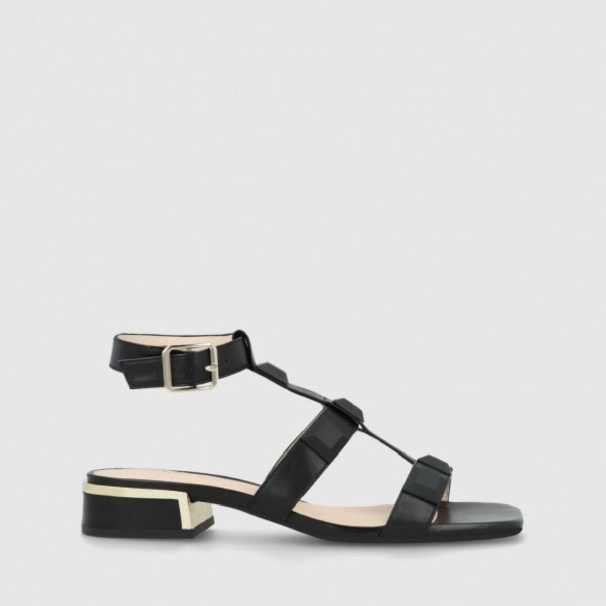 SANDALIAS NEGRAS DACUR