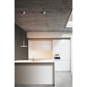 Ledsc4 LedsC4 Lámpara Colgante LED Regulable para Interiores, Luz Cálida 3000K, 19W, 878lm, Diámetro 25cm, Aluminio Blanco, Diseño Elegante y Ligero, Ideal para Salones y Comedores