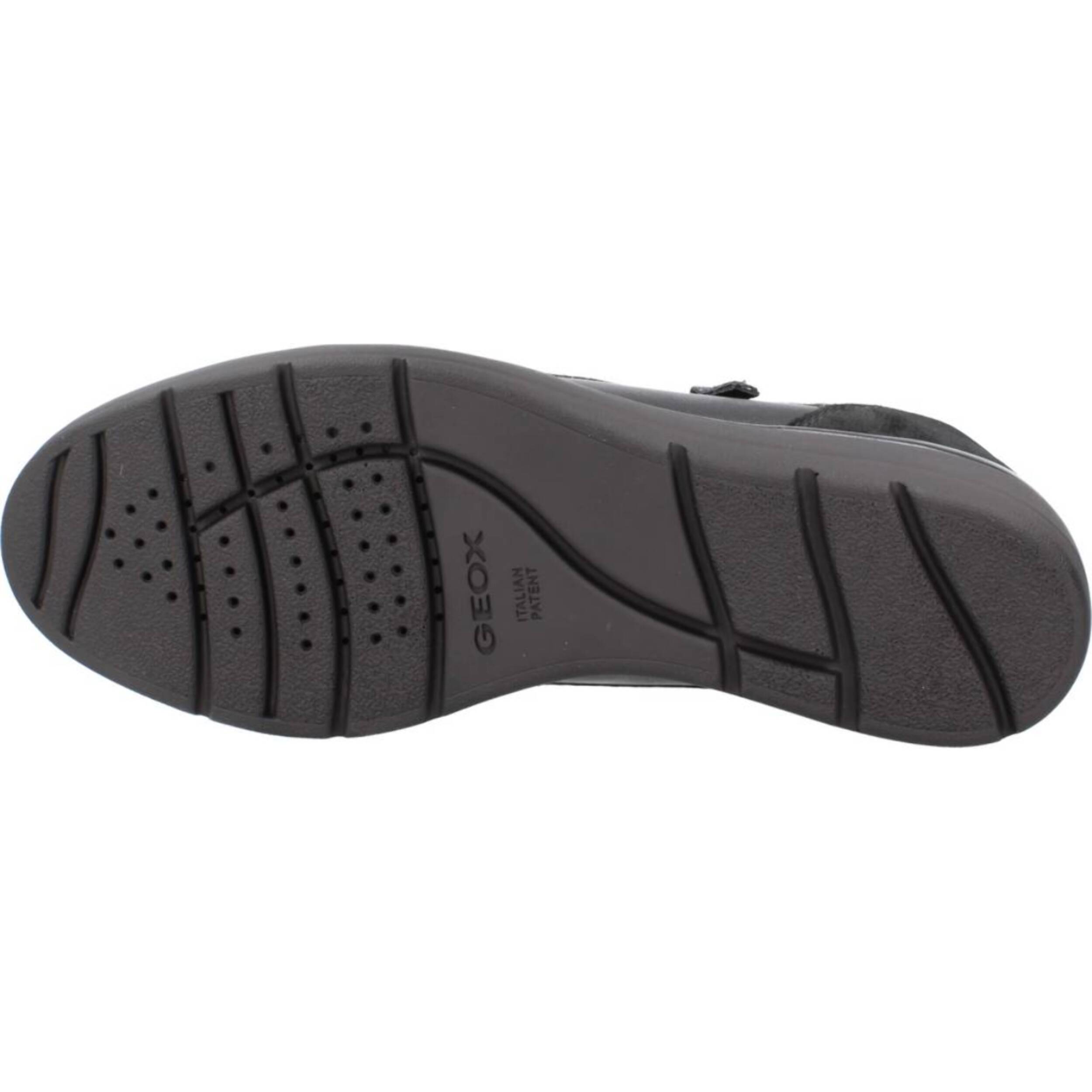 Sneakers de  Mujer de la marca GEOX  modelo D ILDE NEGRO