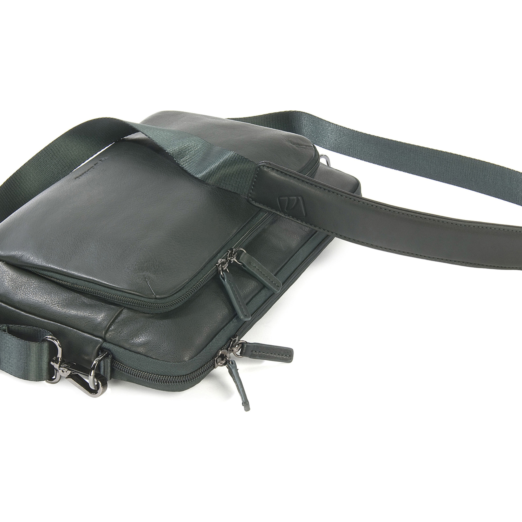 Borsa a tracolla  unisex In Vera pelle Made in Italy 34x23x8,5 cm