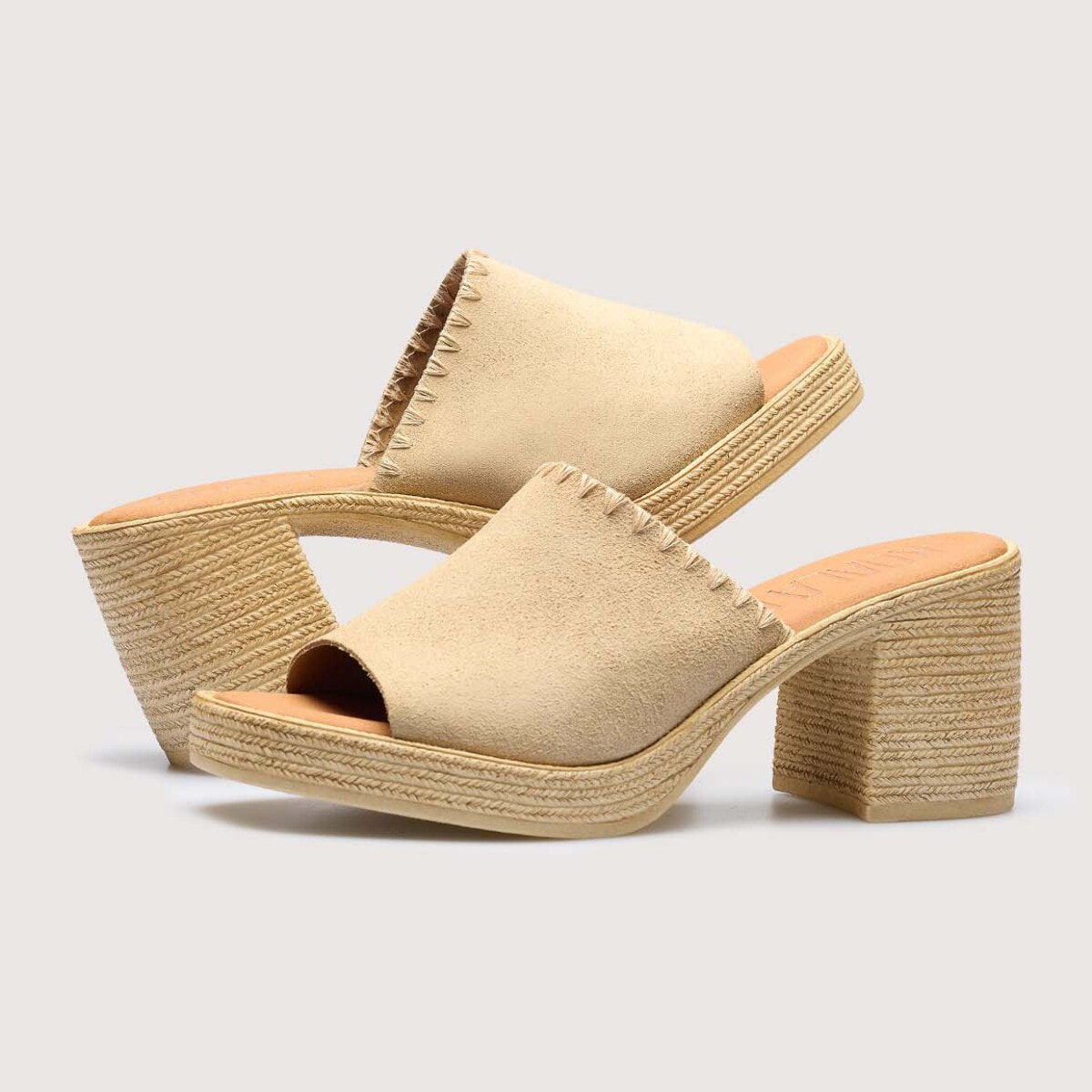 Sandalia Tacón Arena - Thyme